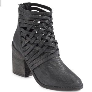 NWOB Free People Carrera Woven Leather Ankle Boots